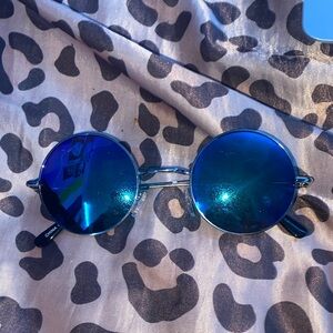 round iridescent + silver sunglasses
